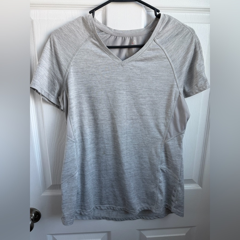 Danskin Now workout shirt